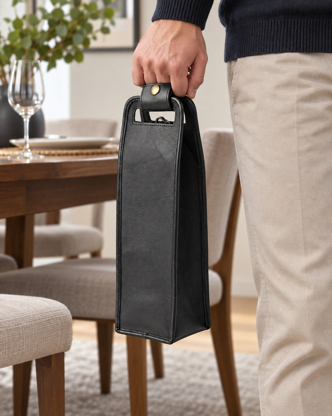 Full Grain Leather Bottle Holder in Black