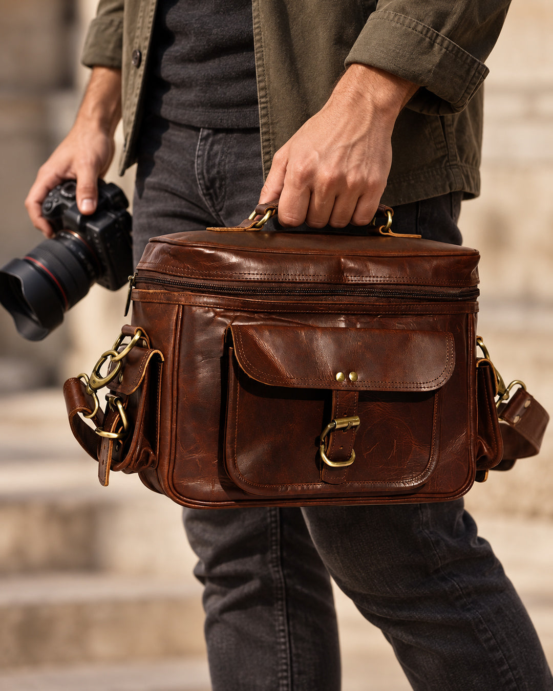 Voyager Full Grain Leather Camera Bag