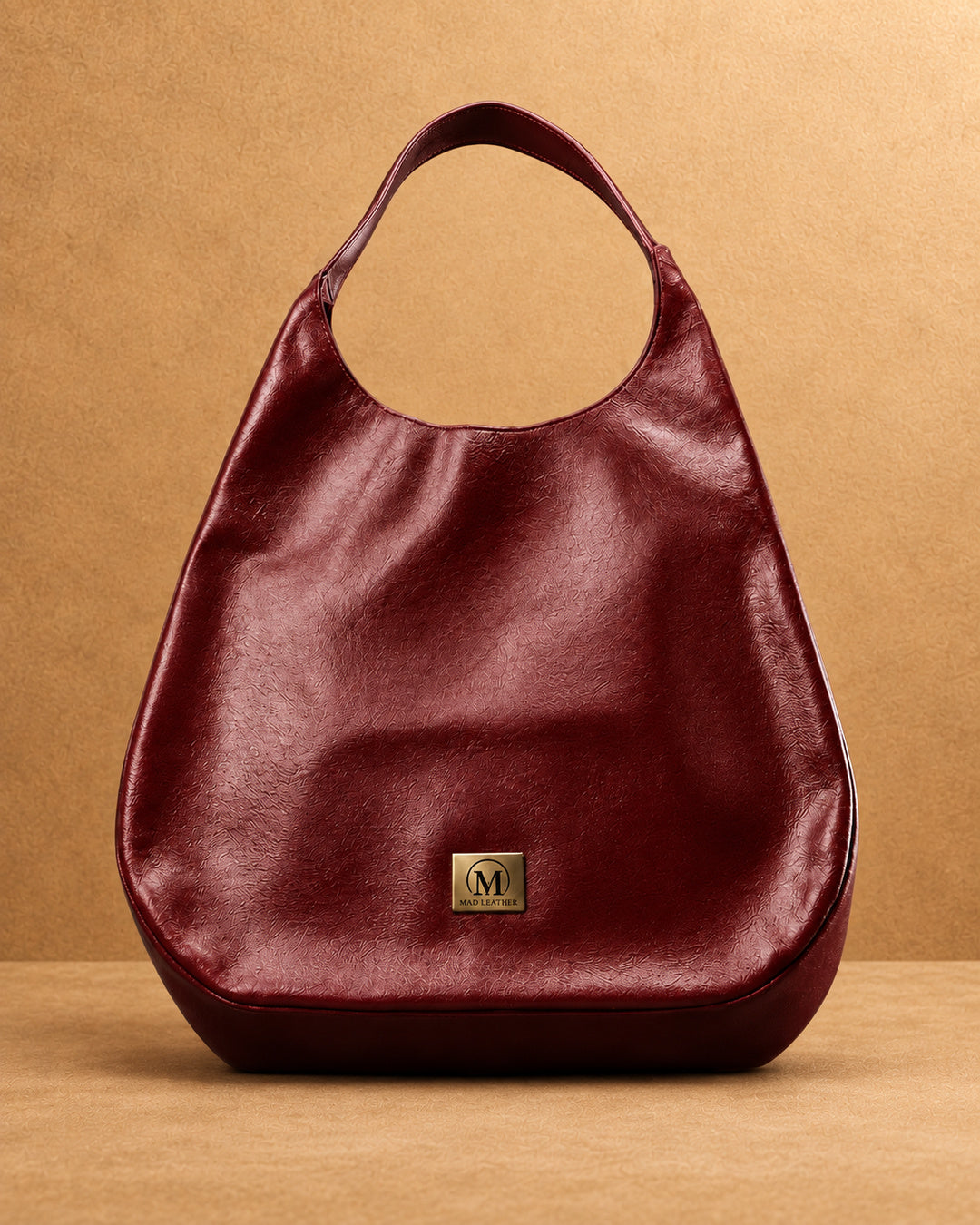 MAD LEATHER Aurelia Hobo